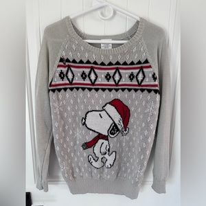 Peanuts Snoopy Sweater Sz M